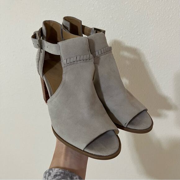Jack Rogers Cameron Suede Open Toe Bootie in Dove Grey 7.5 - Picture 3 of 11